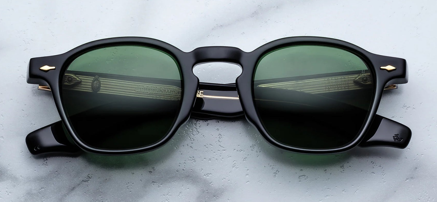 Front view of JMM Zephirin Venom sunglasses: rectangular 47‑size Japanese acetate frame in bold ‘Venom’ colour‑block, thick bridge, superlight green UV400 CR39 lenses, architectural brow line
