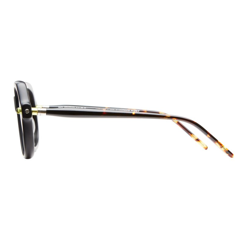 KUBORAUM - P13 - BM BLACK MATTE