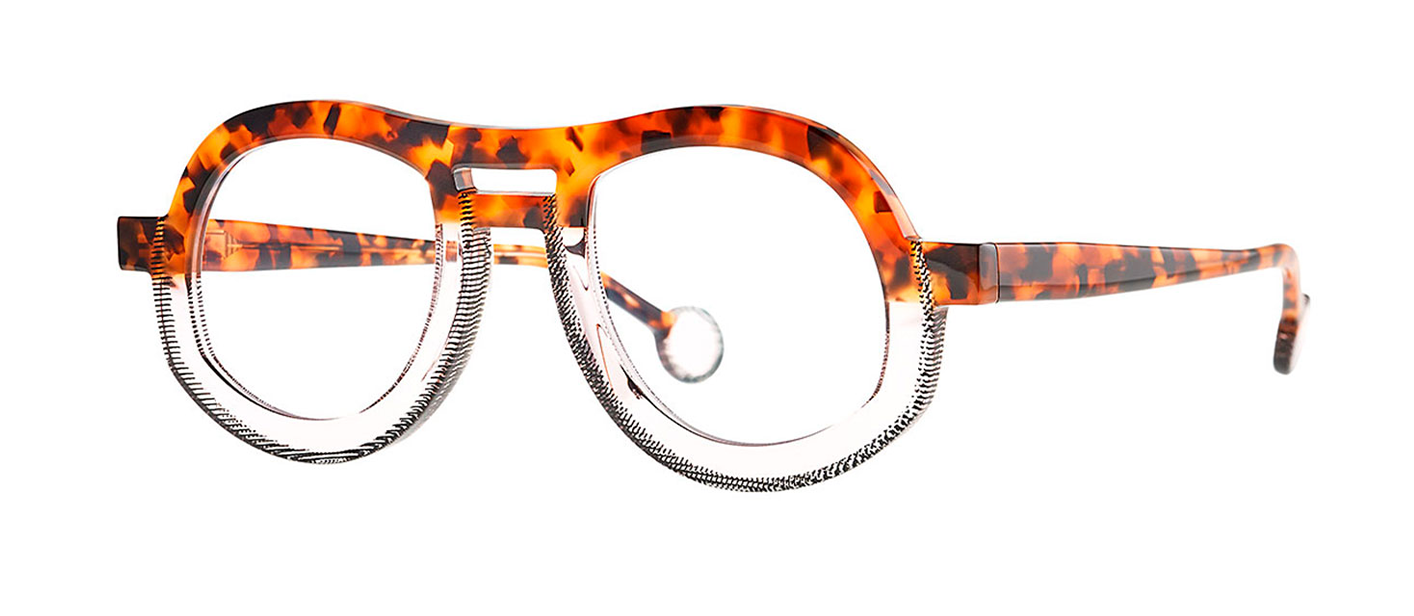 HUSKESETT | C4 TORT TO CRYSTAL BLACK PIXELS