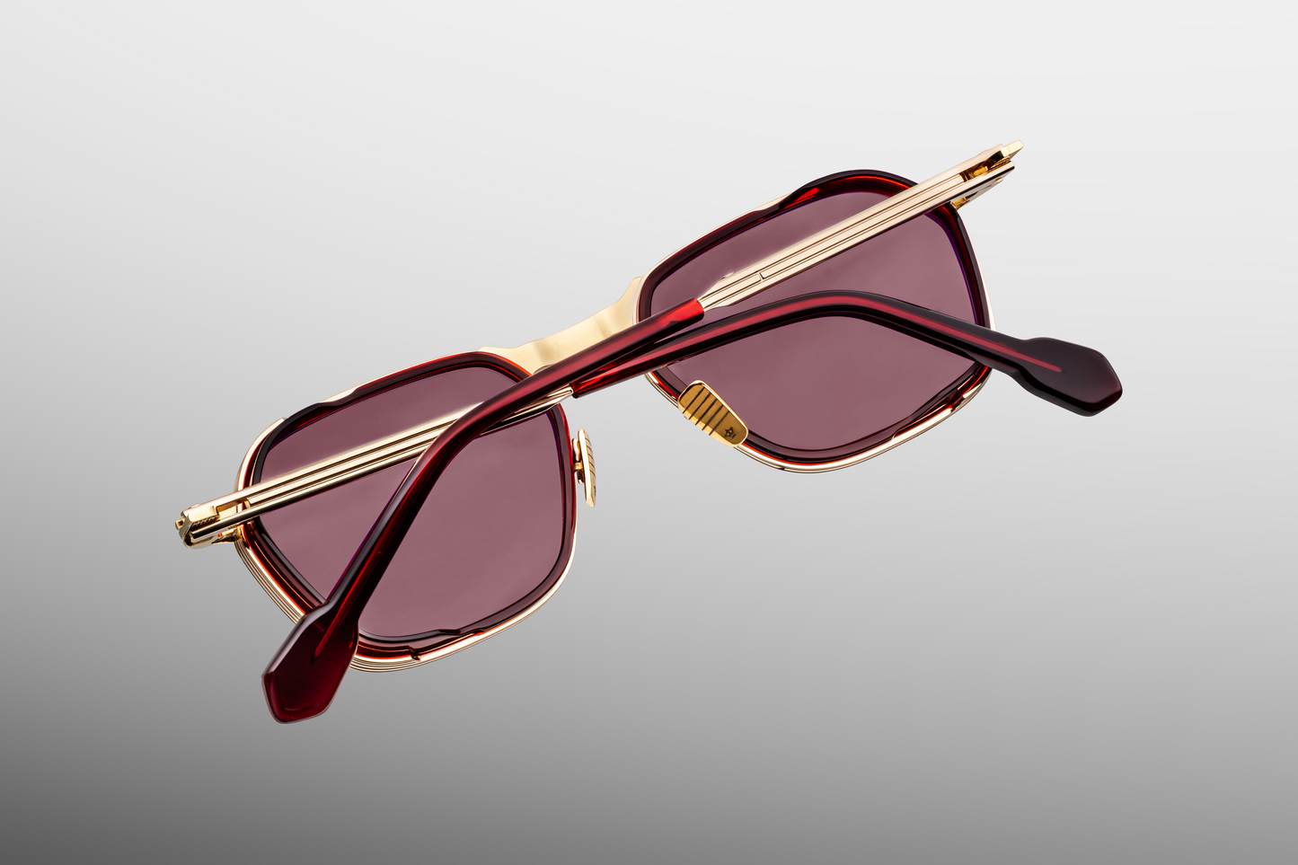 Beckett | Gold