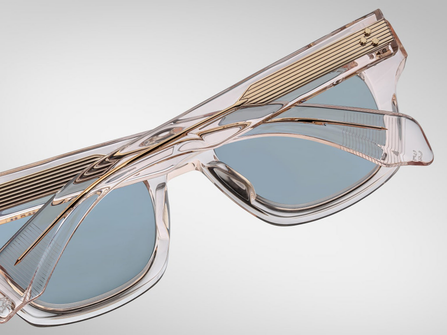 Jacques Marie Mage | Dealan 53 | Cameo Vintage Blue