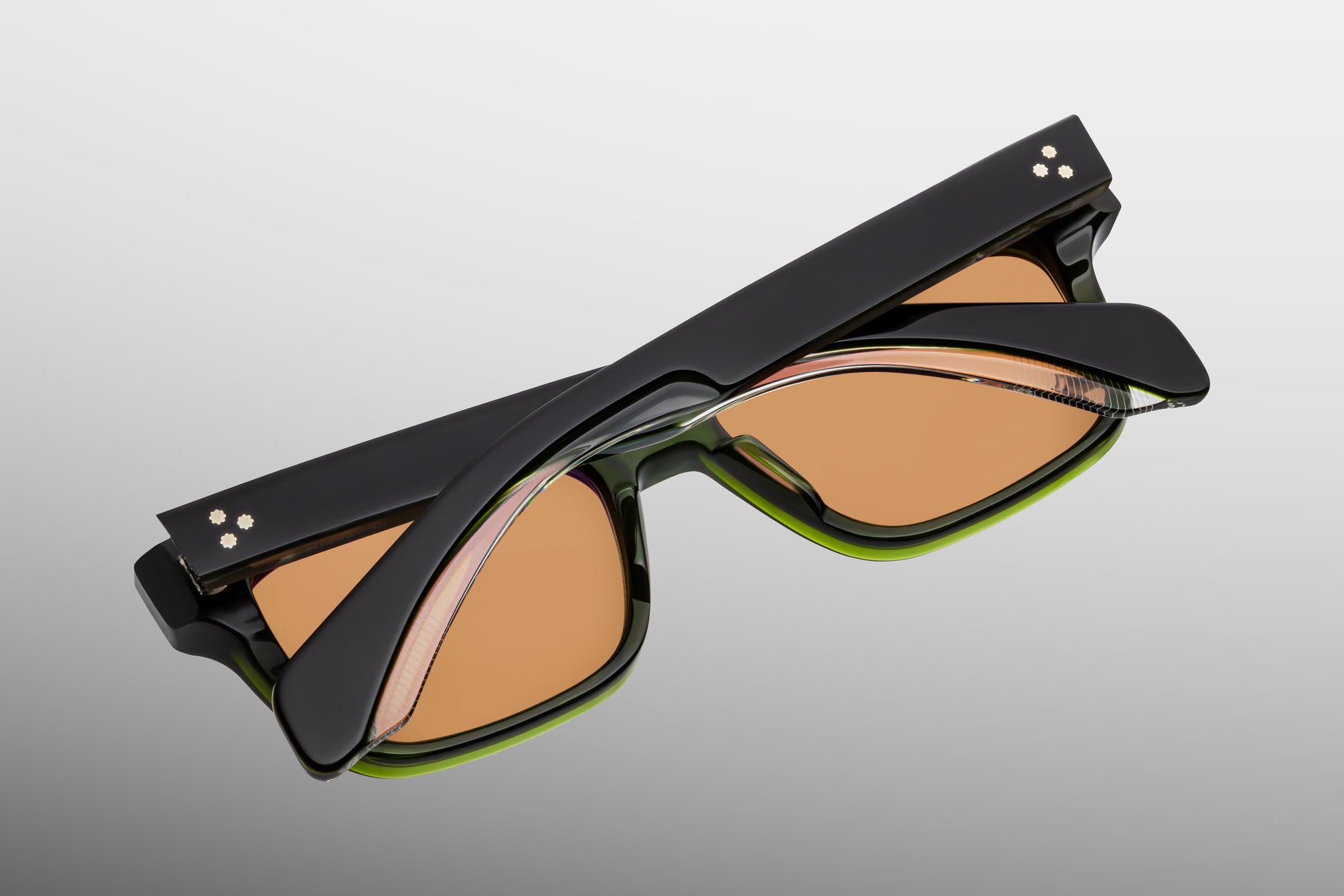 Close-up back view of Jacques Marie Mage Molino Borneo sunglasses showing inner temple engraving and exposed wire core structure
Rear detail of JMM Molino Borneo frame revealing handcrafted acetate interior and limited edition markings