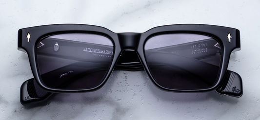 Jacques Marie Mage Molino Hudson sunglasses front view, rectangular acetate frame in blue grey with tinted lenses and silver arrowhead pins
Front view of JMM Molino Hudson sunglasses, 60s-inspired rectangular frame with thick acetate and sculpted bevelled edges