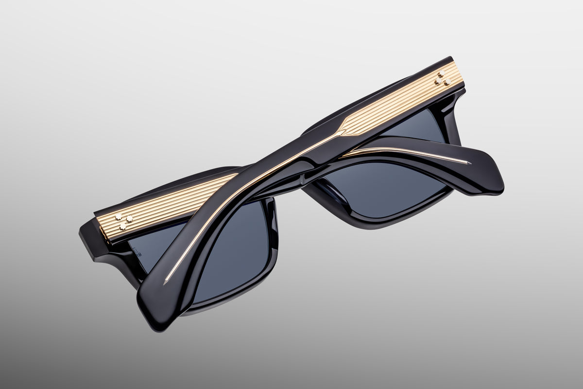 Inner rear view of Jacques Marie Mage Molino Lacquer sunglasses, detailing the premium 7-barrel hinge and the limited-production batch number stamped in gold leaf text on the interior temple arm.