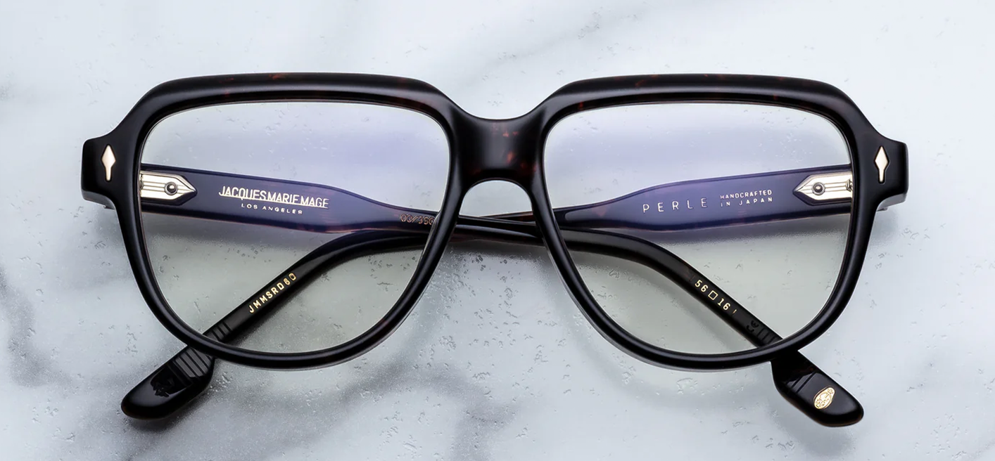Jacques Marie Mage Perle Agar optical frame front view, flat brow round eyeglasses in dark brown havana acetate with silver arrowhead rivets
Front view of JMM Perle Agar glasses, sculptural round lenses with bold flat brow in rich brown acetate