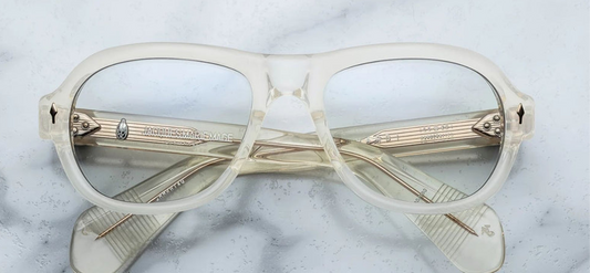 Front view of Jacques Marie Mage Richard sunglasses in Brut: oversized, rounded aviator-style frame in translucent beige cellulose acetate, featuring a balanced double-bridge design. The frame includes light gold arrowhead front pins and Vauxhall wirecores with refined hairline details.