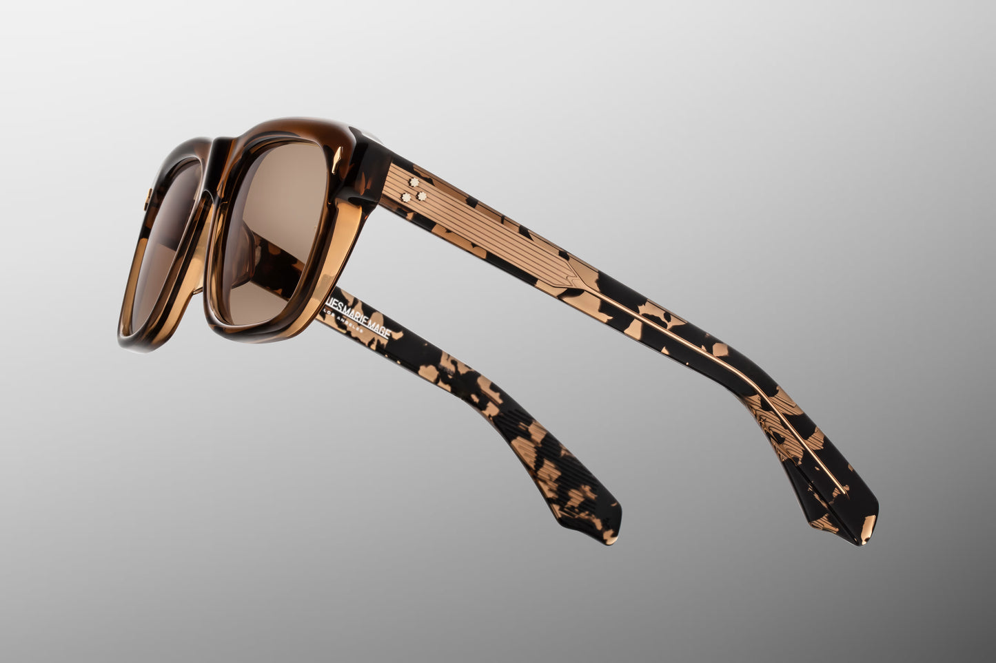 Yves | Tawny