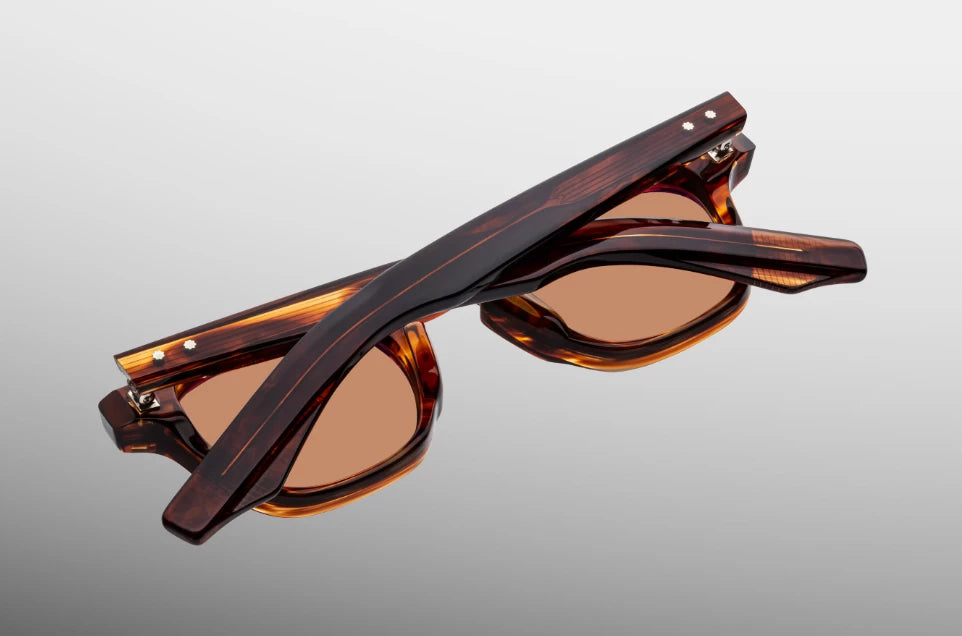 Rear perspective of the JMM Zephirin Bourbon temples, detailing the curved ear bends where the translucent Havana tortoise shell acetate encompasses the internal silver-plated wirecore tips.