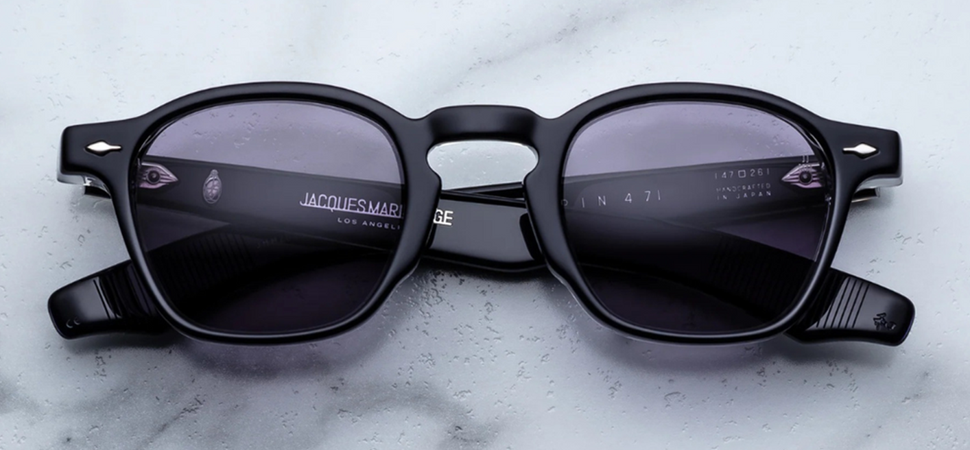 Front view of Jacques Marie Mage Zephirin Hudson: dark navy acetate square frame, 10 mm thickness, crisp keyhole bridge and purple CR39 lenses with 100% UV protection
