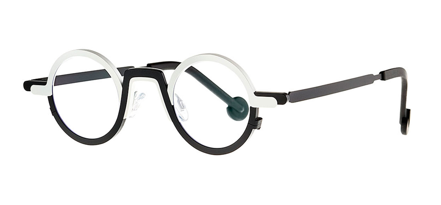 MYEONG DONG | C479 BLACK WHITE